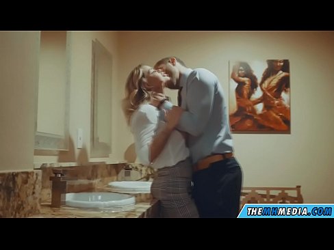 ❤️ Kung ang usa ka busty blonde naghaylo kanimo sa usa ka publiko nga kasilyas ❌ super sex sa amon ceb.dewporn.ru ❤